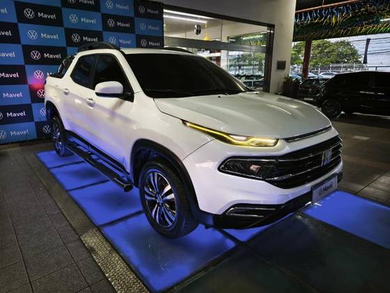 FIAT TORO 1.3 TURBO 270 FLEX FREEDOM AT6 FIAT TORO 1.3 TURBO 270 FLEX FREEDOM AT6